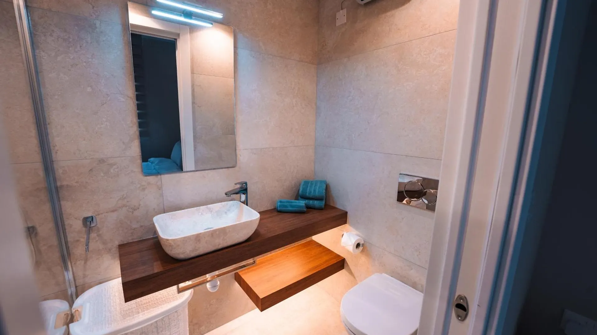 Modern 2 Bed & 2 Bth Apt Sliema Apartamento