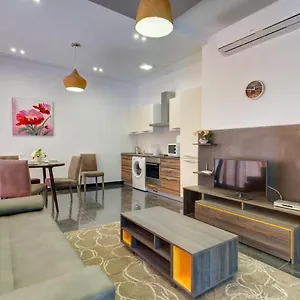 Chalet Apartments Sliema